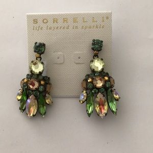 Sorrelli water Lilly earrings